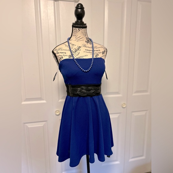 Cute Strapless A-Line Dress - Picture 1 of 4